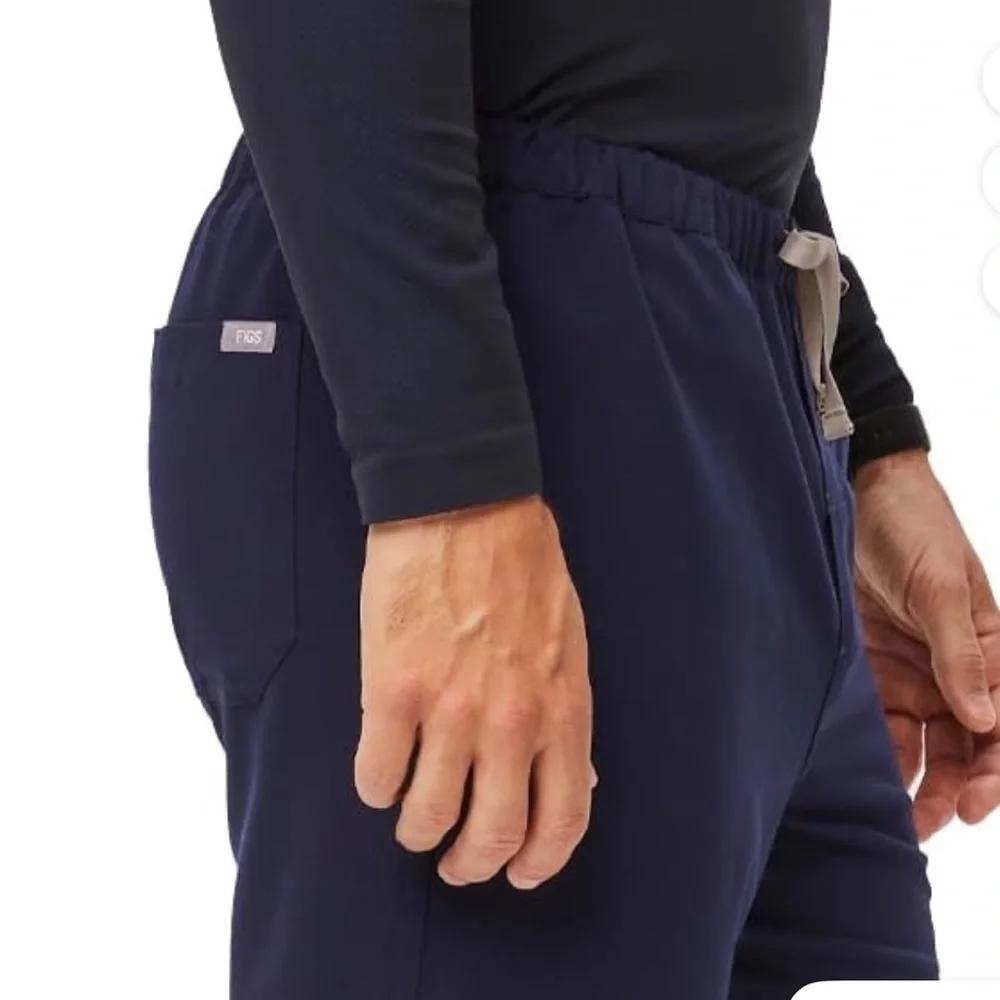 Men’s figs Leon technical cargo pants mens XL color 1280 Navy Blue pristine